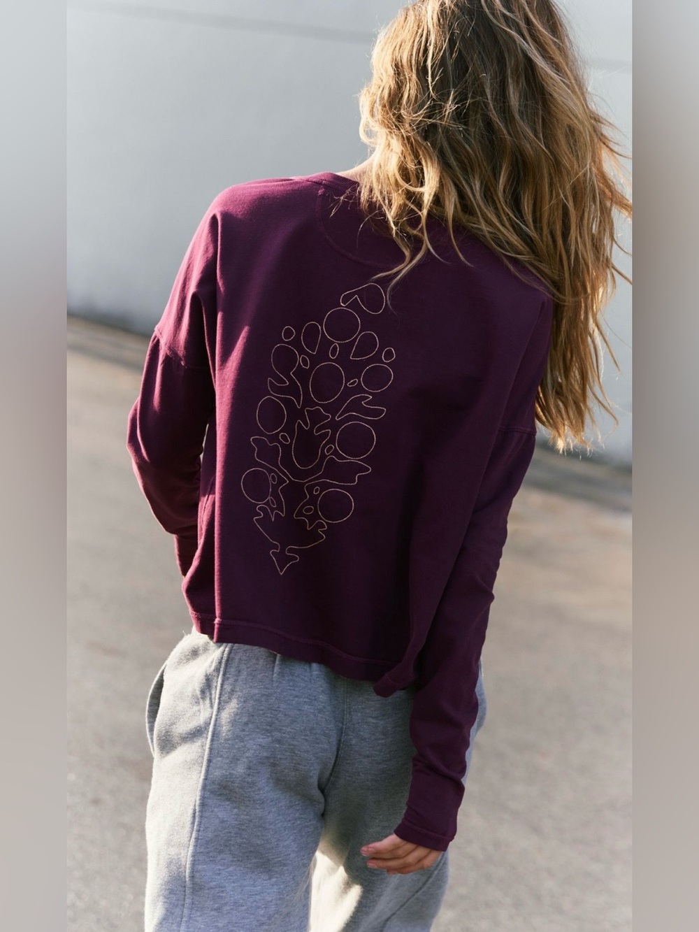 NWT Free People Movement L Now or Never Layer Top in Black Cherry Burgundy Logo - Picture 2 of 8